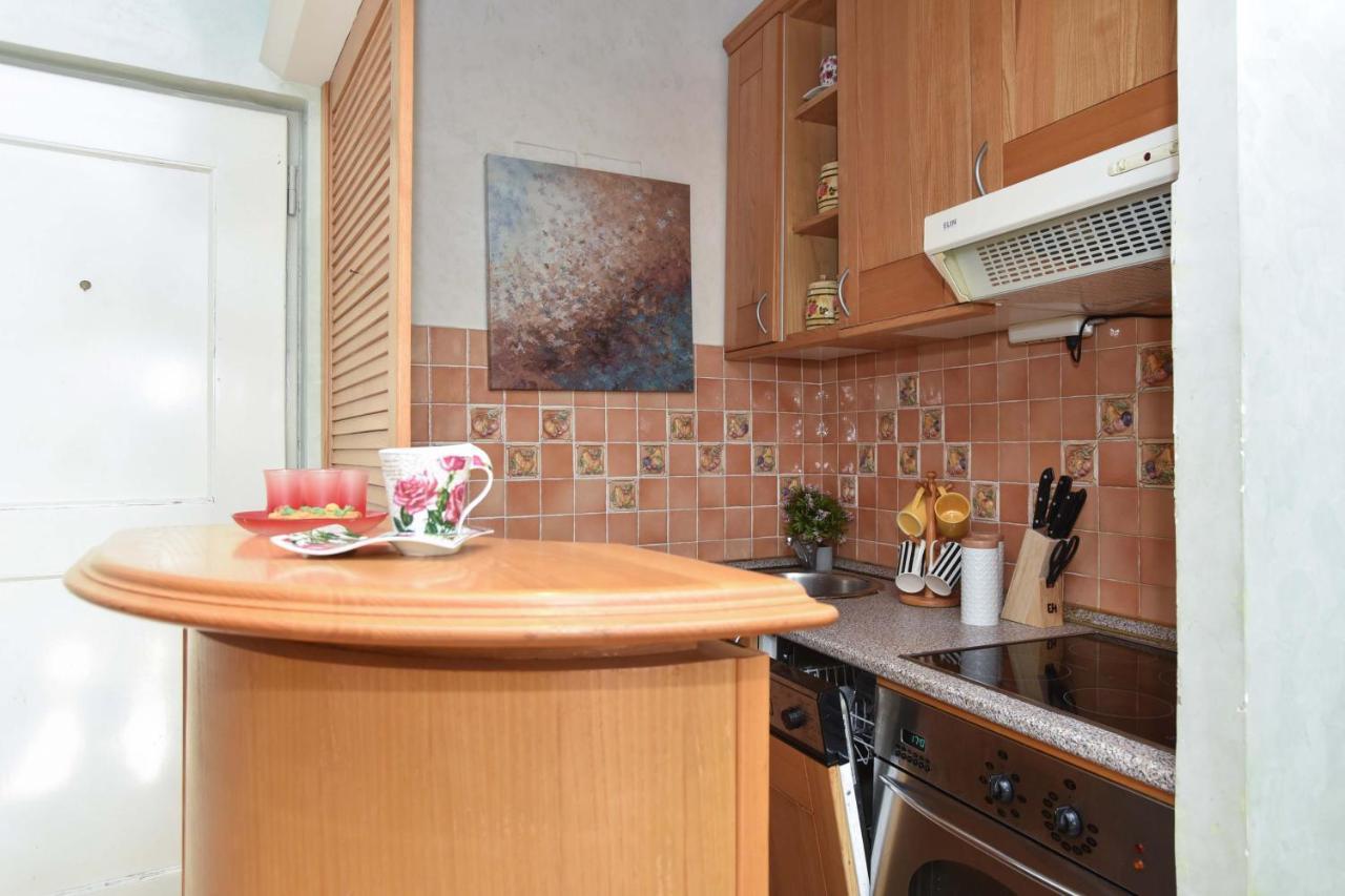 Comfort Inn Old Town Будва Экстерьер фото